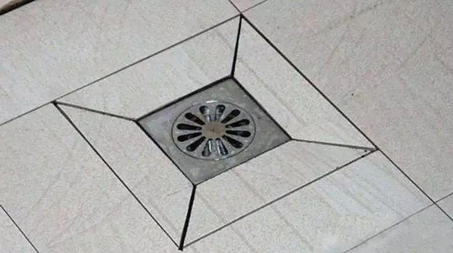 lg©